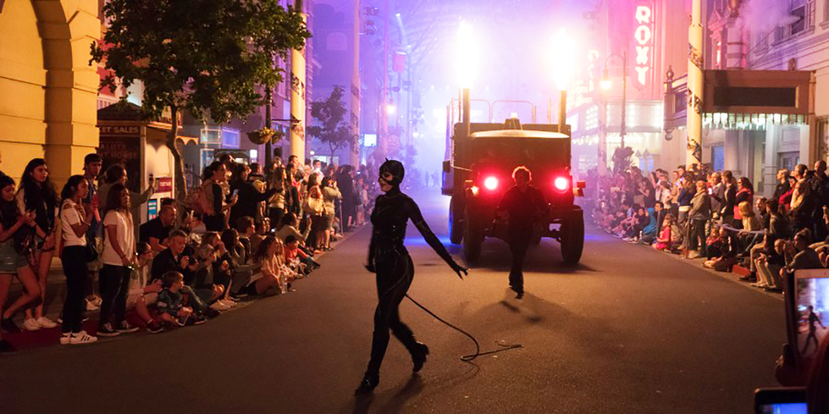 movie-world-heroes-villans-all-fired-up-fireworks-stage-fx-3